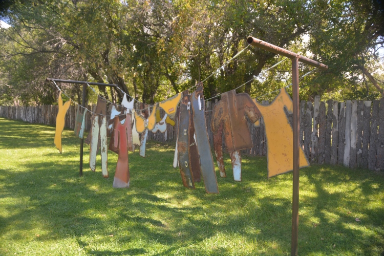 clothesline sculpture